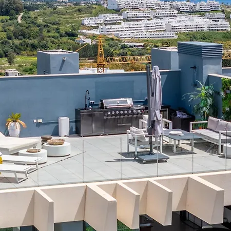 Diamond View Oasis Penthouse